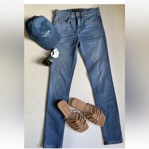 Veronica Beard Sz 25/0 Light Wash Kate  10" Skinny Denim Jeans